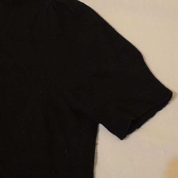 Aqua Cashmere short sleeve sweater with ruffle, sz S - Picture 4 of 9